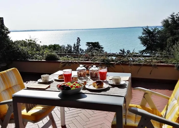 Casa Amigo Couette-café Padenghe sul Garda